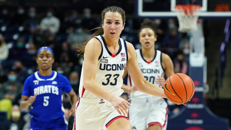 Polls: WBB still 10th, MBB up three spots as vital stretches loom